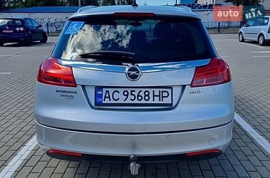 Универсал Opel Insignia 2011 в Нововолынске