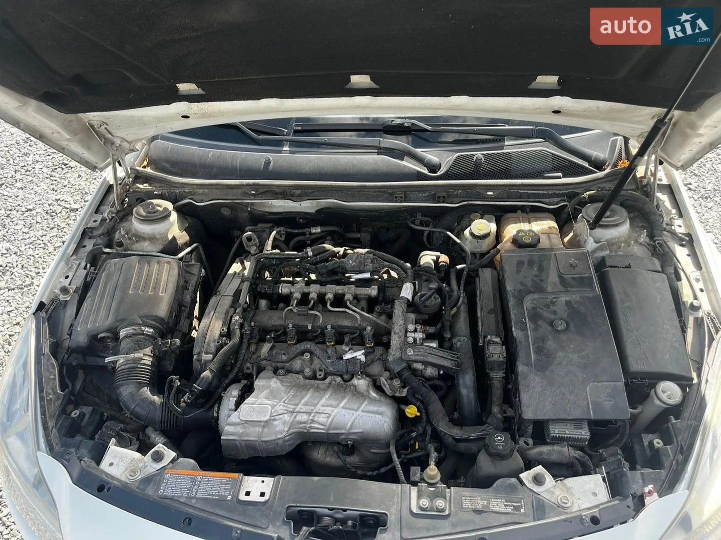 2010 Opel Insignia - мініатюра 15