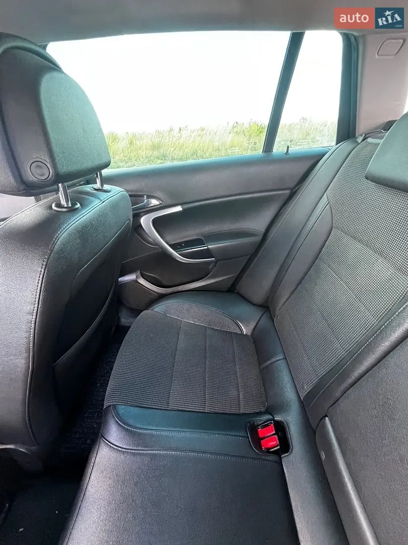 2010 Opel Insignia - мініатюра 26