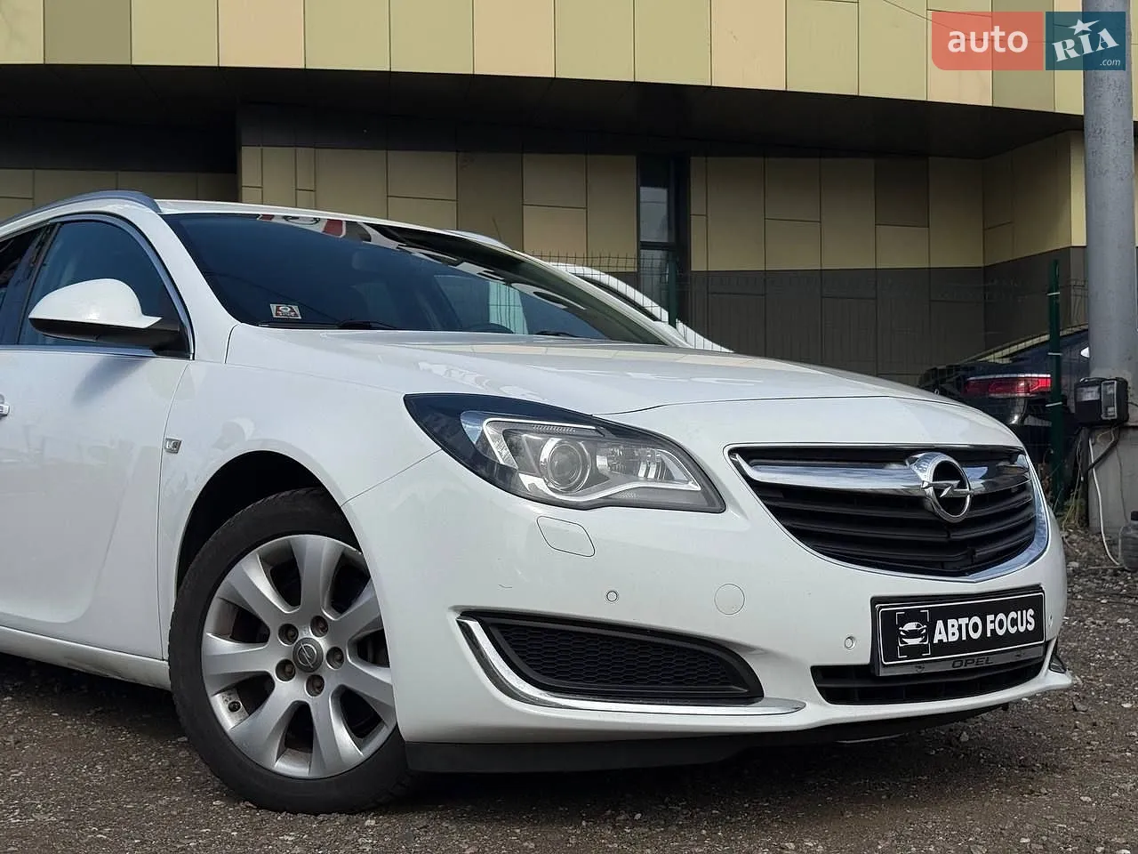 2017 Opel Insignia - мініатюра 2
