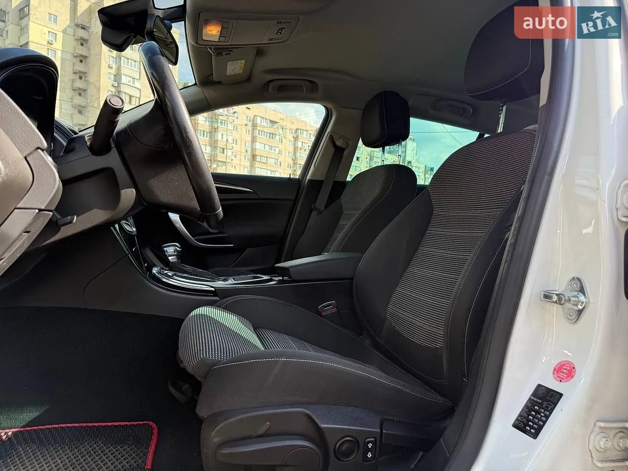 2017 Opel Insignia - мініатюра 9