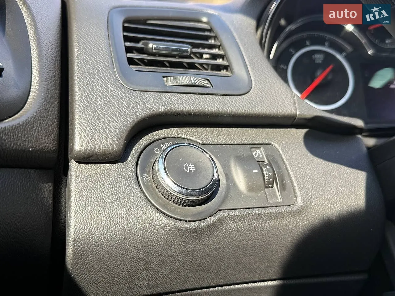 2017 Opel Insignia - мініатюра 19