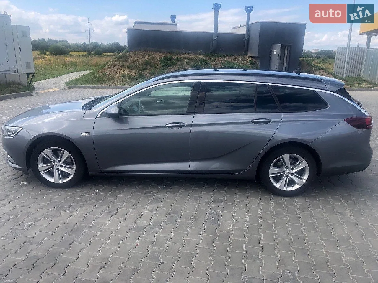 2020 Opel Insignia - мініатюра 3