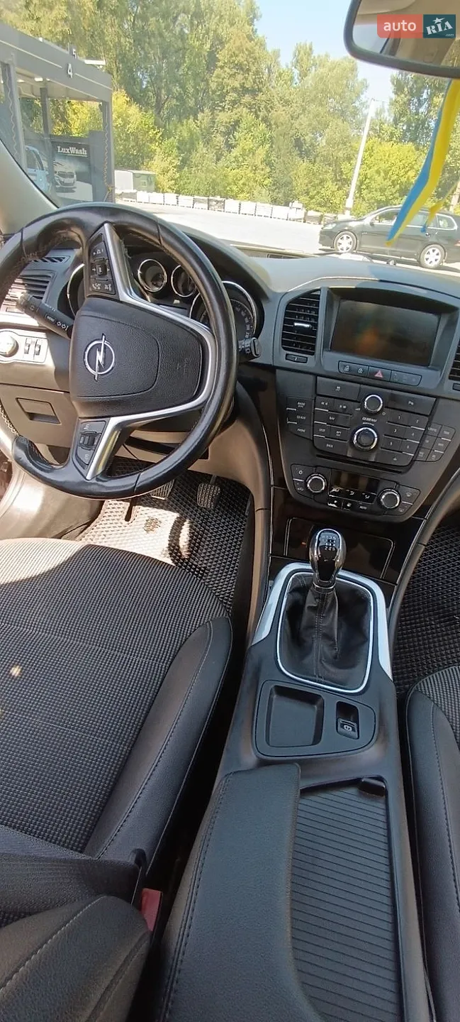 2010 Opel Insignia - мініатюра 18