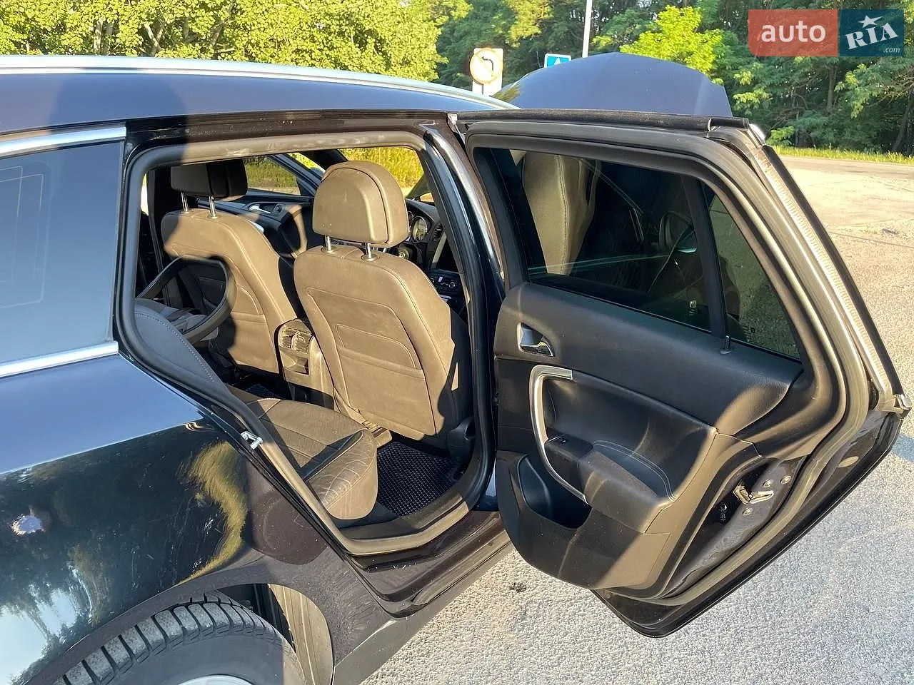 2011 Opel Insignia - мініатюра 10