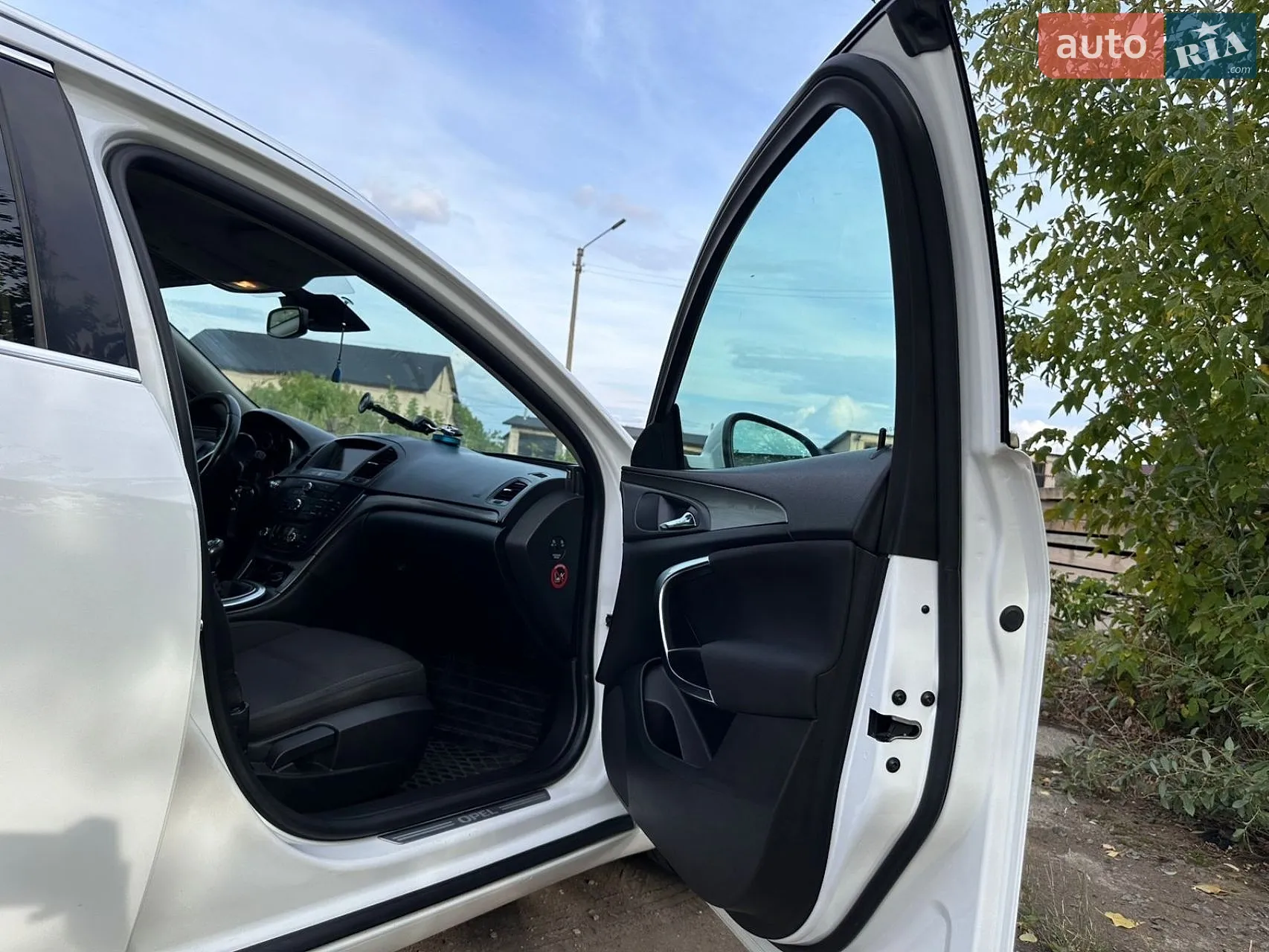2010 Opel Insignia - мініатюра 34