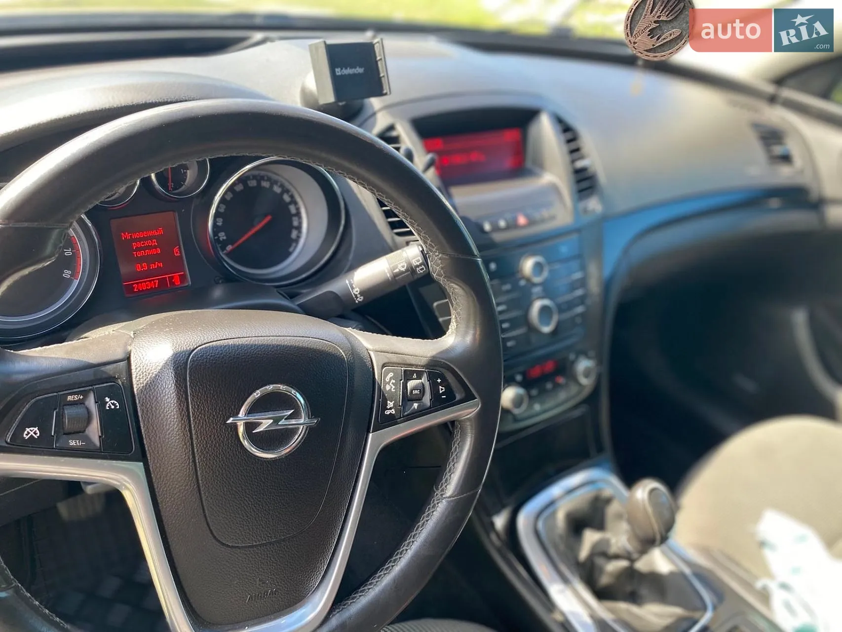 2010 Opel Insignia - мініатюра 15