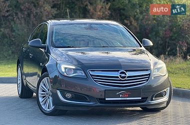Седан Opel Insignia 2014 в Тернополе