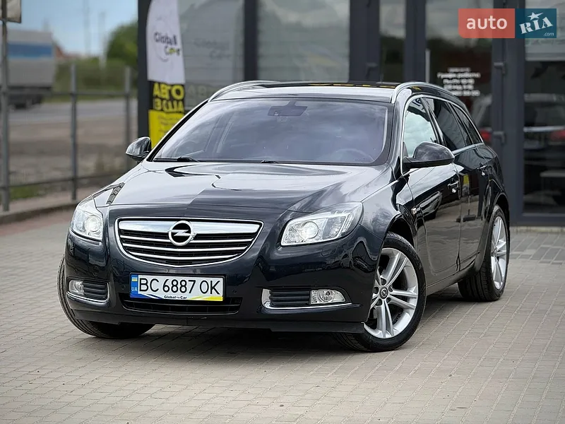 Opel Insignia 2012