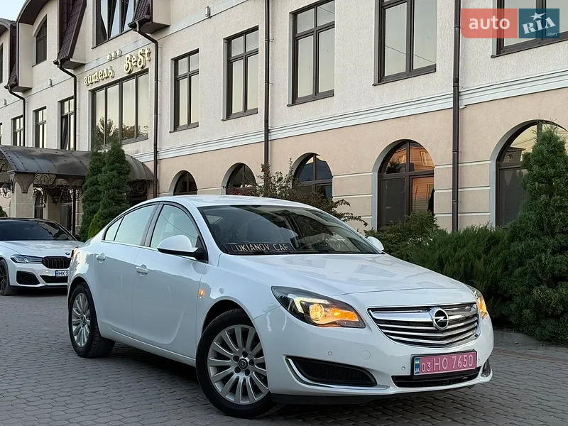 Opel Insignia 2015