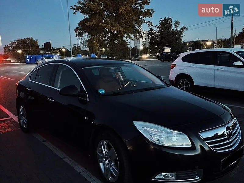 Opel Insignia 2011
