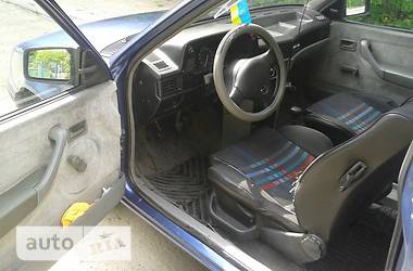 Хэтчбек Opel Kadett 1987 в 