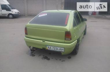 Хэтчбек Opel Kadett 1985 в Харькове