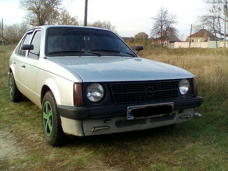Хэтчбек Opel Kadett 1984 в Харькове