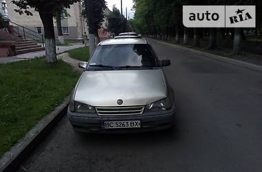 Хэтчбек Opel Kadett 1988 в Червонограде