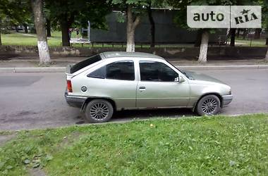 Хэтчбек Opel Kadett 1988 в Червонограде