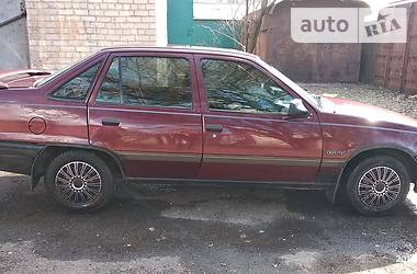Седан Opel Kadett 1991 в Попасной