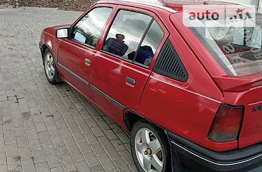 Хэтчбек Opel Kadett 1988 в Здолбунове