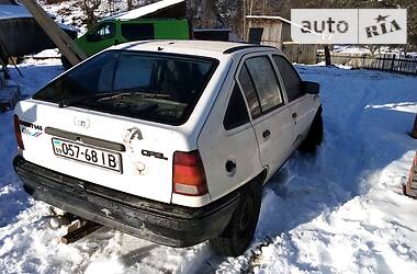 Хэтчбек Opel Kadett 1988 в Турке