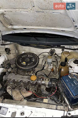 Хэтчбек Opel Kadett 1987 в 
