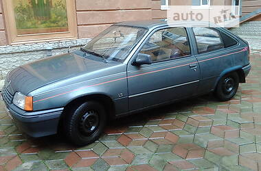 Хетчбек Opel Kadett 1987 в Івано-Франківську