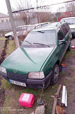 Универсал Opel Kadett 1985 в Харькове