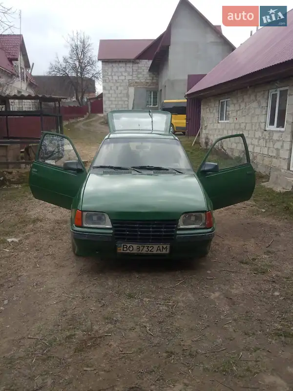 Opel Kadett 1986