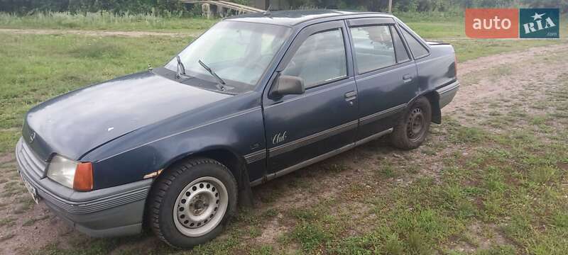 Седан Opel Kadett 1991 в Староконстантинове