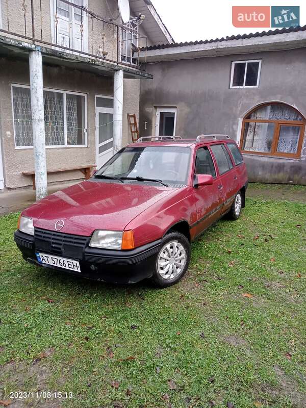 Універсал Opel Kadett 1988 в 