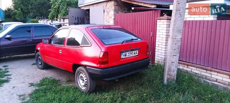 Хэтчбек Opel Kadett 1988 в Жмеринке фото 5 Хэтчбек Opel Kadett 1988 в Жмеринке