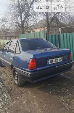 Седан Opel Kadett 1989 в Тульчине