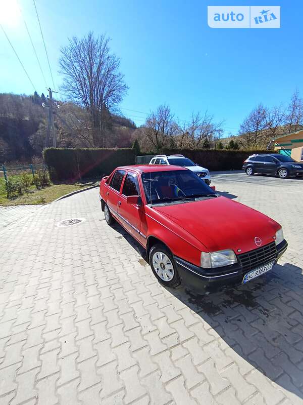 Седан Opel Kadett 1988 в Турці