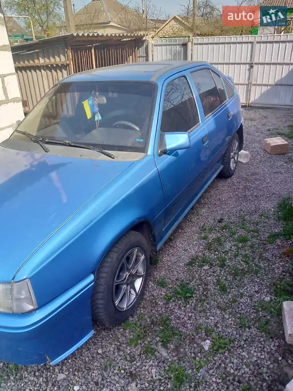 Opel Kadett 1986 VIN W0L000034G5159202 фото оголошення 12 з 39