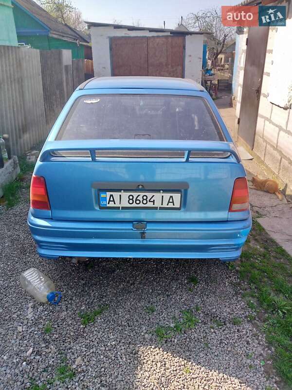 Хетчбек Opel Kadett 1987 в Гребінці