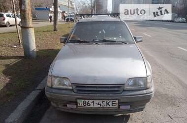 Универсал Opel Kadett 1989 в Киеве