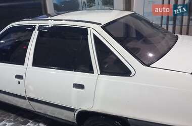 Седан Opel Kadett 1987 в 