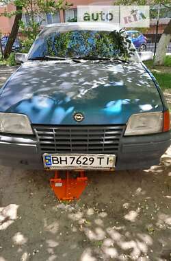 Кабриолет Opel Kadett 1987 в Одессе
