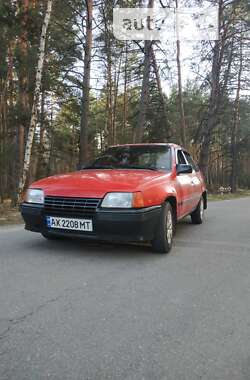 Седан Opel Kadett 1988 в Краснокутську