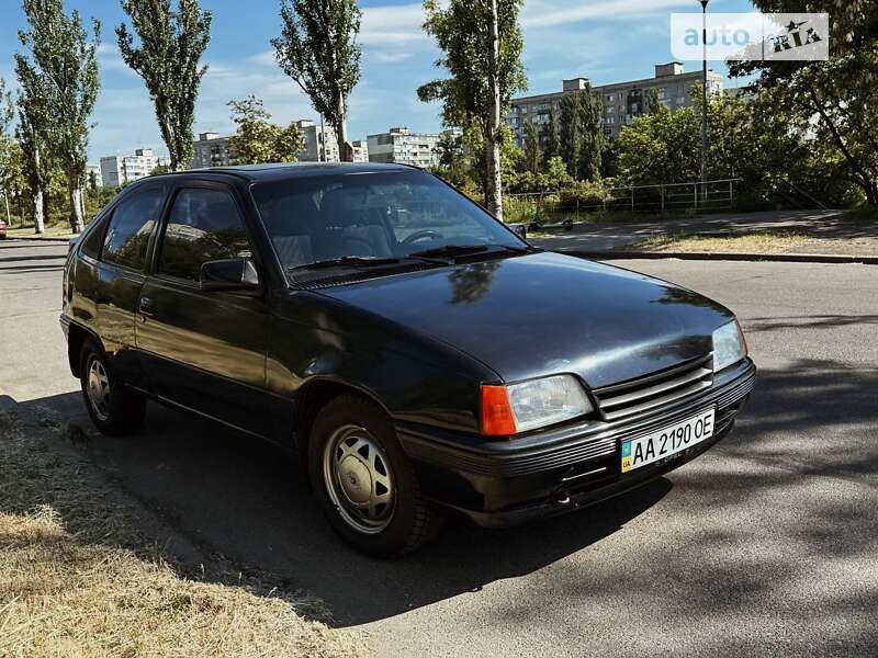 Хетчбек Opel Kadett 1991 в Києві