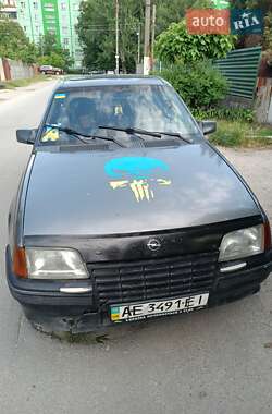 Хэтчбек Opel Kadett 1987 в Запорожье