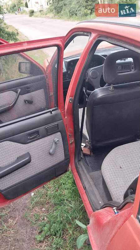 Седан Opel Kadett 1991 в Житомире фото 5 Седан Opel Kadett 1991 в Житомире