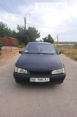 Седан Opel Kadett 1988 в Николаеве