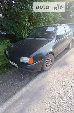 Хетчбек Opel Kadett 1988 в Ужгороді