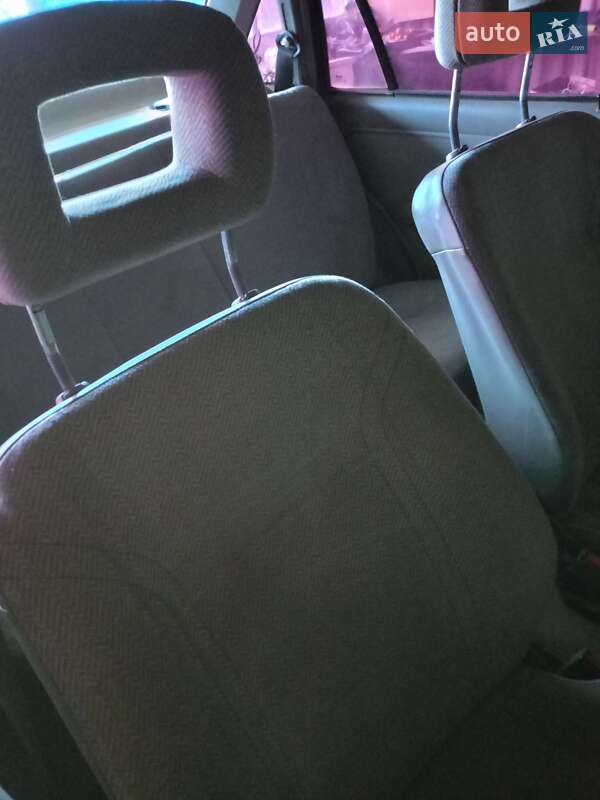 Седан Opel Kadett 1991 в Лозовой