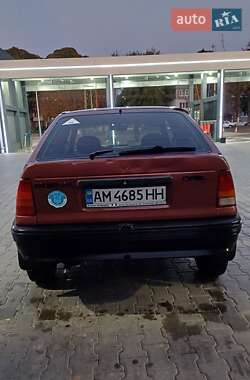 Хэтчбек Opel Kadett 1991 в 
