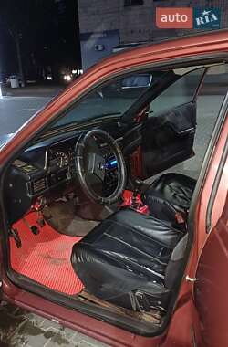 Хэтчбек Opel Kadett 1991 в 