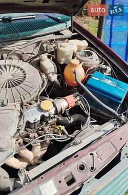 Седан Opel Kadett 1990 в 