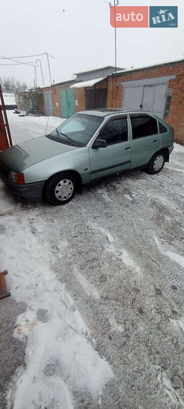 Хетчбек Opel Kadett 1990 в Козятині