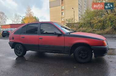 Седан Opel Kadett 1990 в Рівному