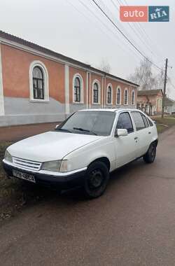 Хетчбек Opel Kadett 1987 в Конотопі